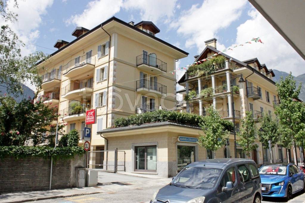 Appartamento in vendita a Domodossola via Gian Giacomo Galletti, 53
