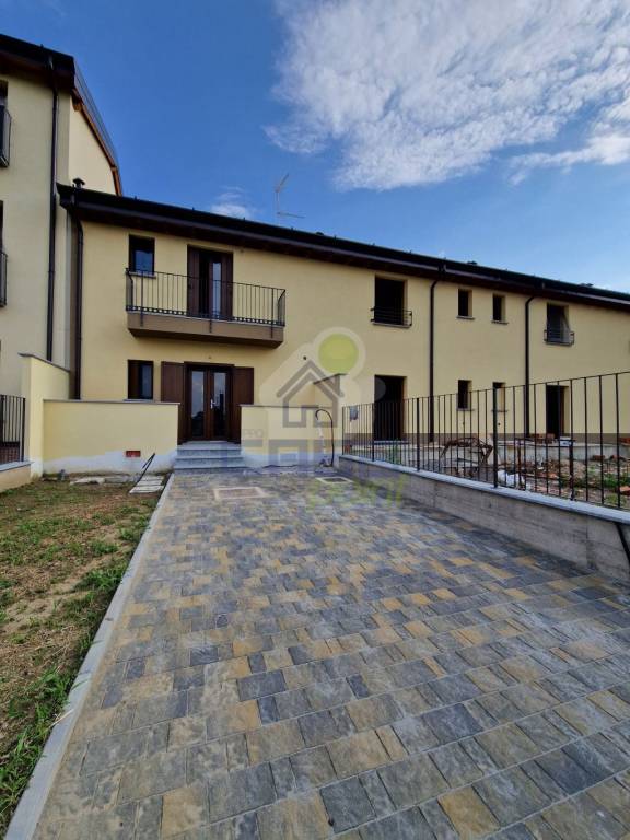 Villa a Schiera in vendita a Cremona via san felice