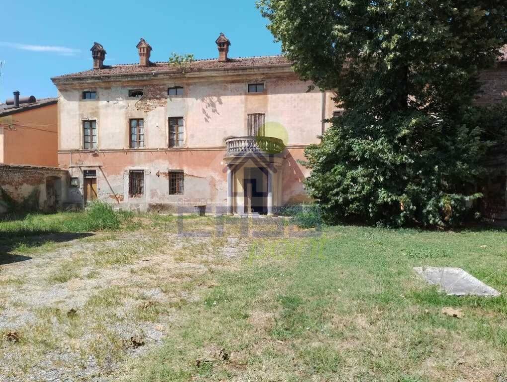 Casa Indipendente in vendita a Cingia de' Botti cingia Dè Botti (cr) via Giuseppina