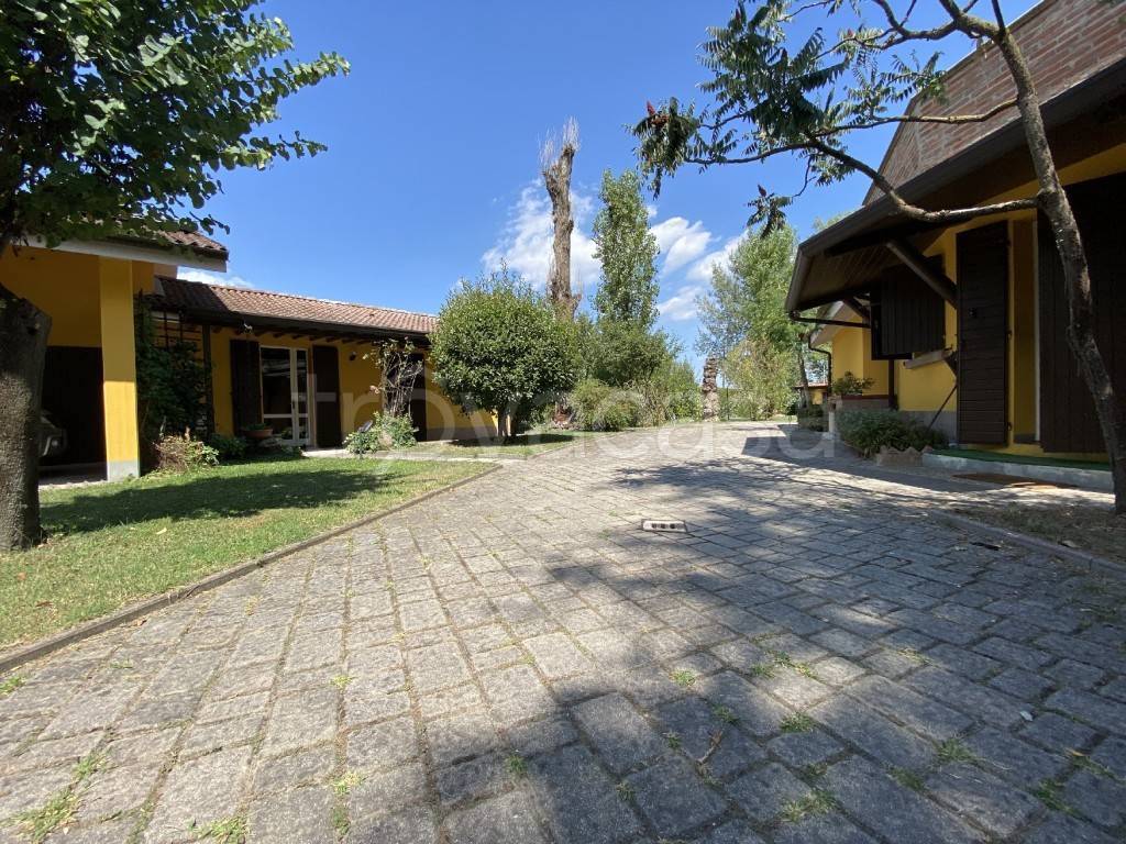 Villa in vendita a Finale Emilia