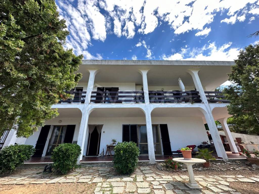 Villa Bifamiliare in vendita a Castellaro regione Poggio, 19
