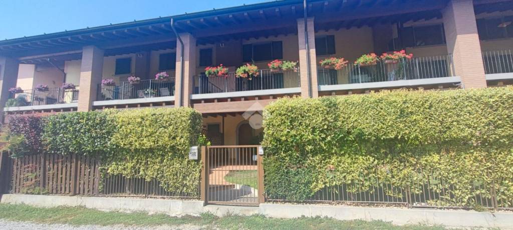 Villa a Schiera in vendita a Palazzolo sull'Oglio via pontoglio, 22