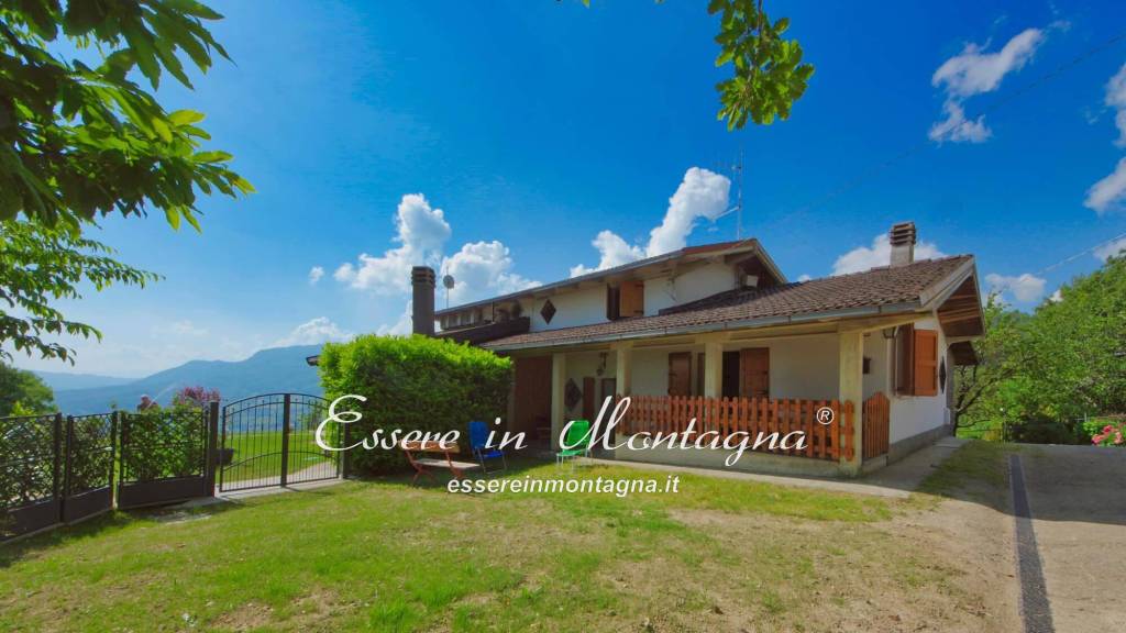 Villa Bifamiliare in vendita a Sestola via Statale per Fanano, 67