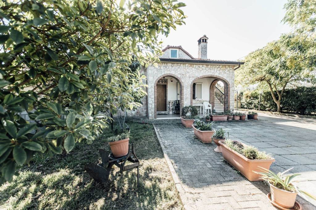 Villa in vendita a Casalbordino via Tavoleto
