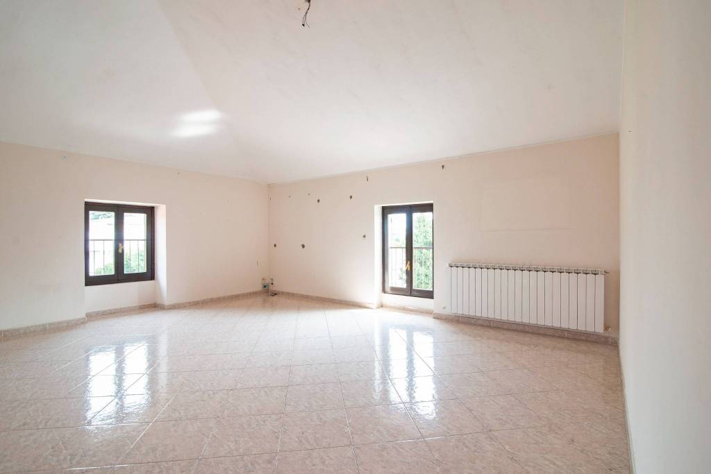 Appartamento in vendita a Capriate San Gervasio vicolo Ghislanzoni, 1