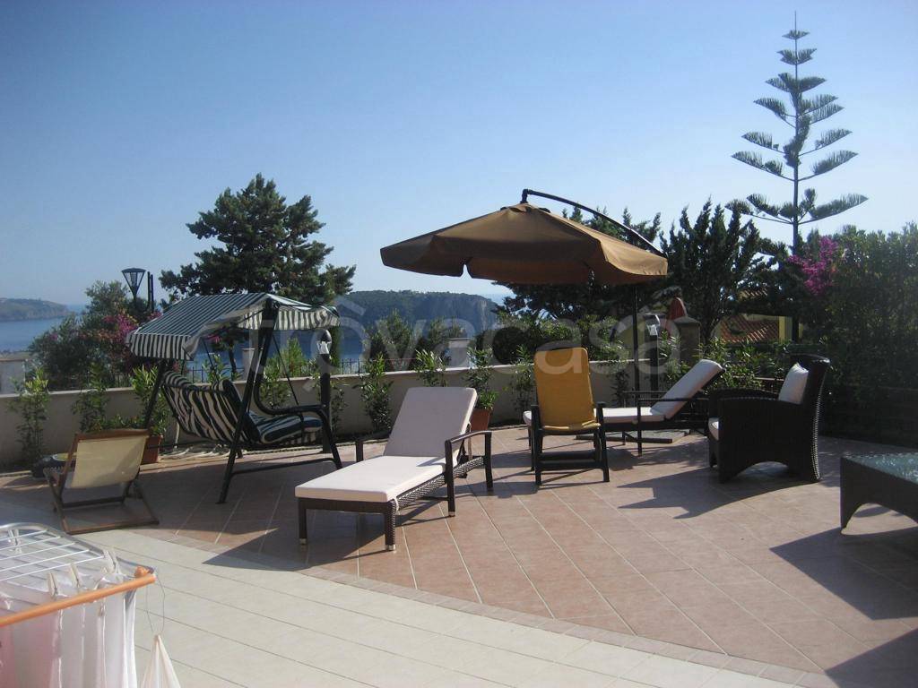 Villa in vendita a Praia a Mare via Fortino