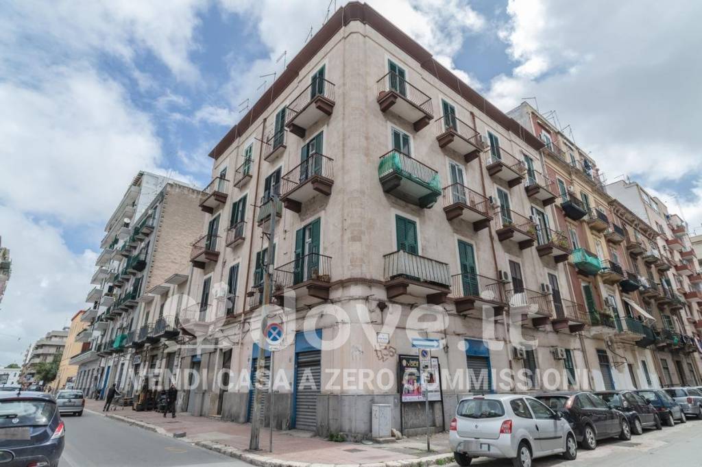 Appartamento in vendita a Taranto via Tito Minniti, 45