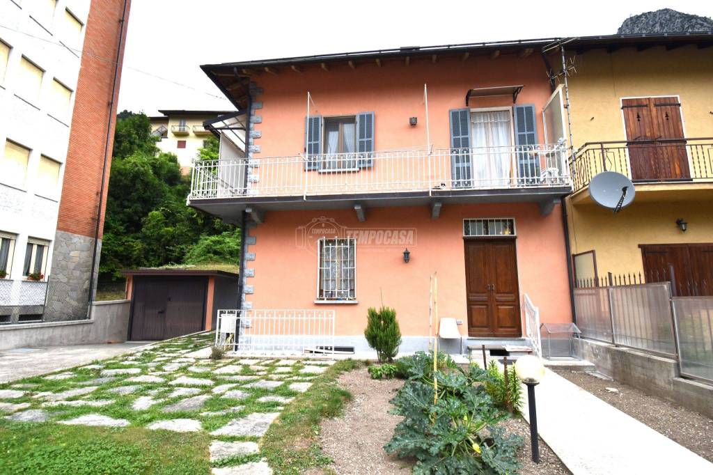 Appartamento in vendita a Valdieri corso Dante Livio Bianco, 9