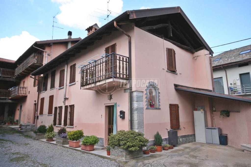 Appartamento in vendita a Orsenigo via Isonzo