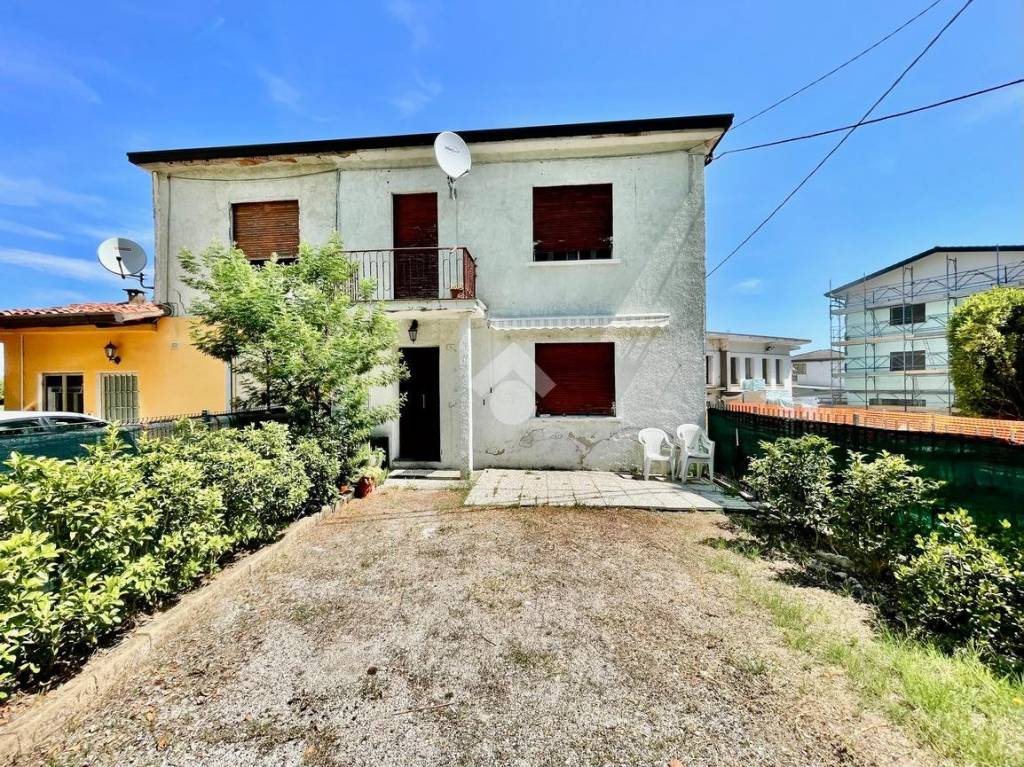Villa Bifamiliare in vendita a Cervarese Santa Croce via Baldiane