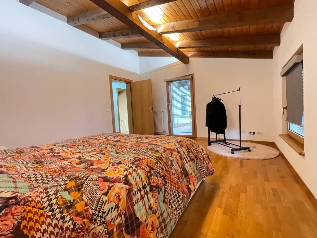 Appartamento in vendita a Tarcento via del Castello, 50