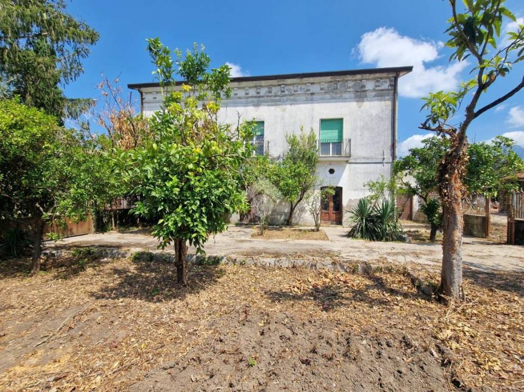 Casa Indipendente in vendita a Sant'Agata de' Goti c/da s.Silvestro, 5