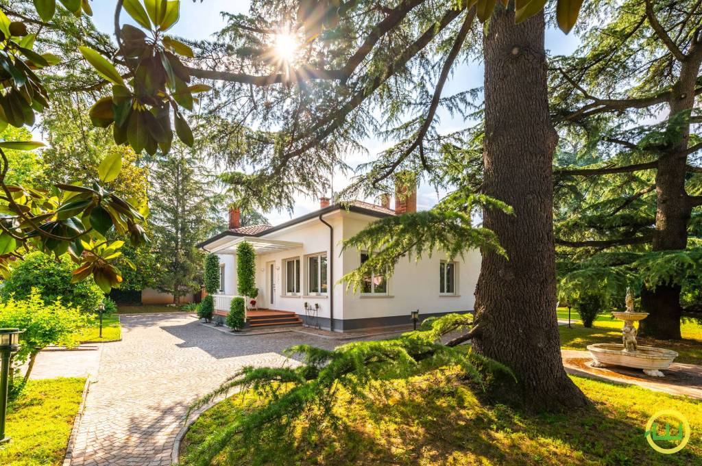 Villa in vendita a Codroipo via Francesco a. Duodo, 64