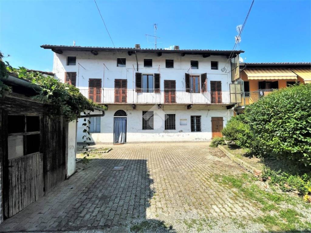Casa Indipendente in vendita a Crescentino via Clerico, 3
