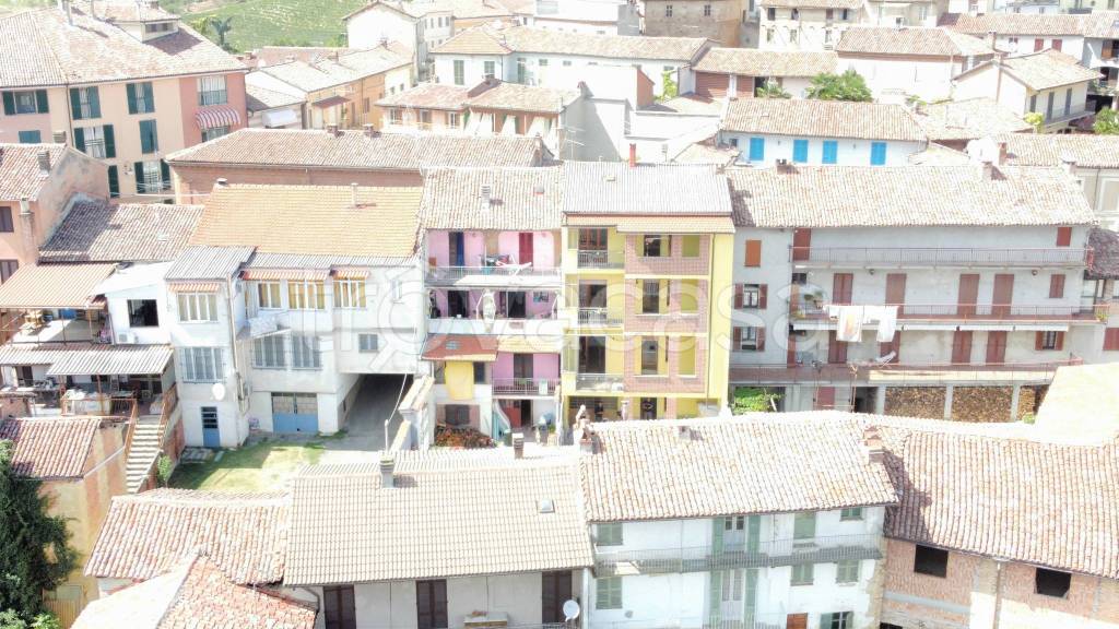 Casale in vendita a Montemagno via Principessa Jolanda