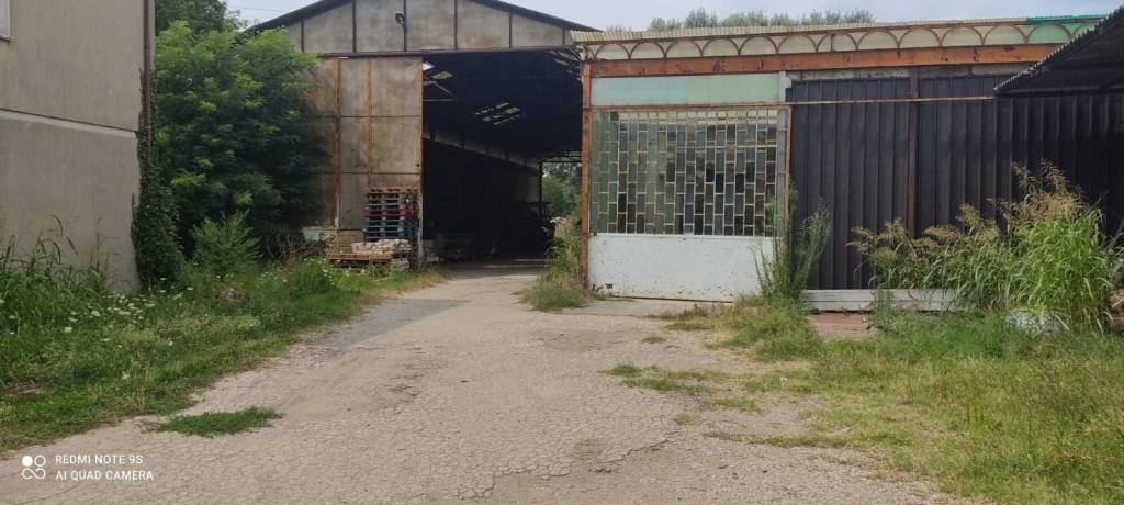 Capannone Industriale in in vendita da privato a Riva del Po via Bettino Santini, 6