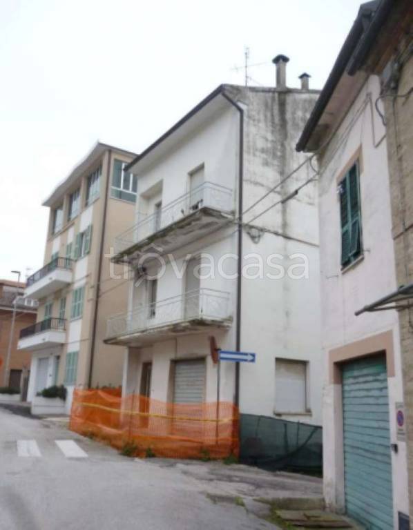 Casa Indipendente all'asta a Monte Urano via Borgo Nuovo, 127