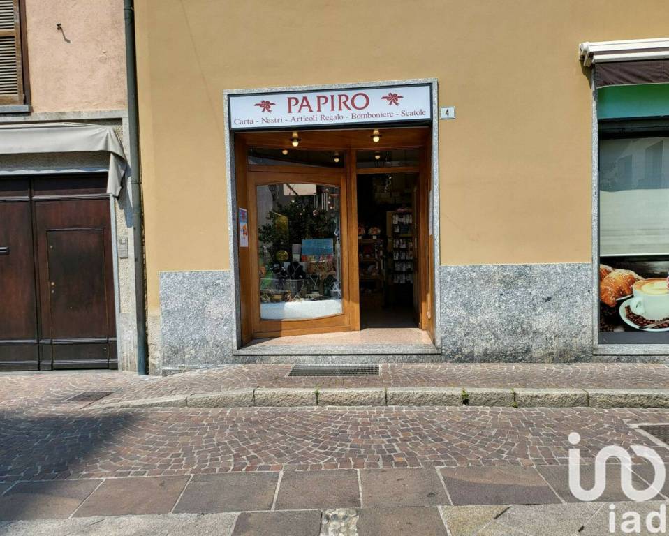 Articoli da Regalo/Casalinghi in vendita a Vimercate piazza Santo Stefano