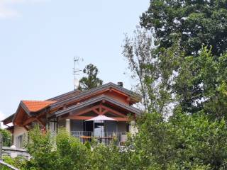 Casa indipendente in vendita a omegna via san fermo