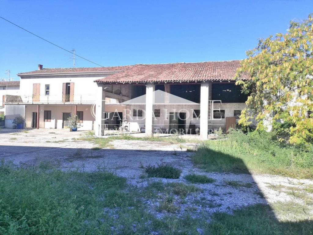 Villa in vendita a Montichiari via Erculiani, 154