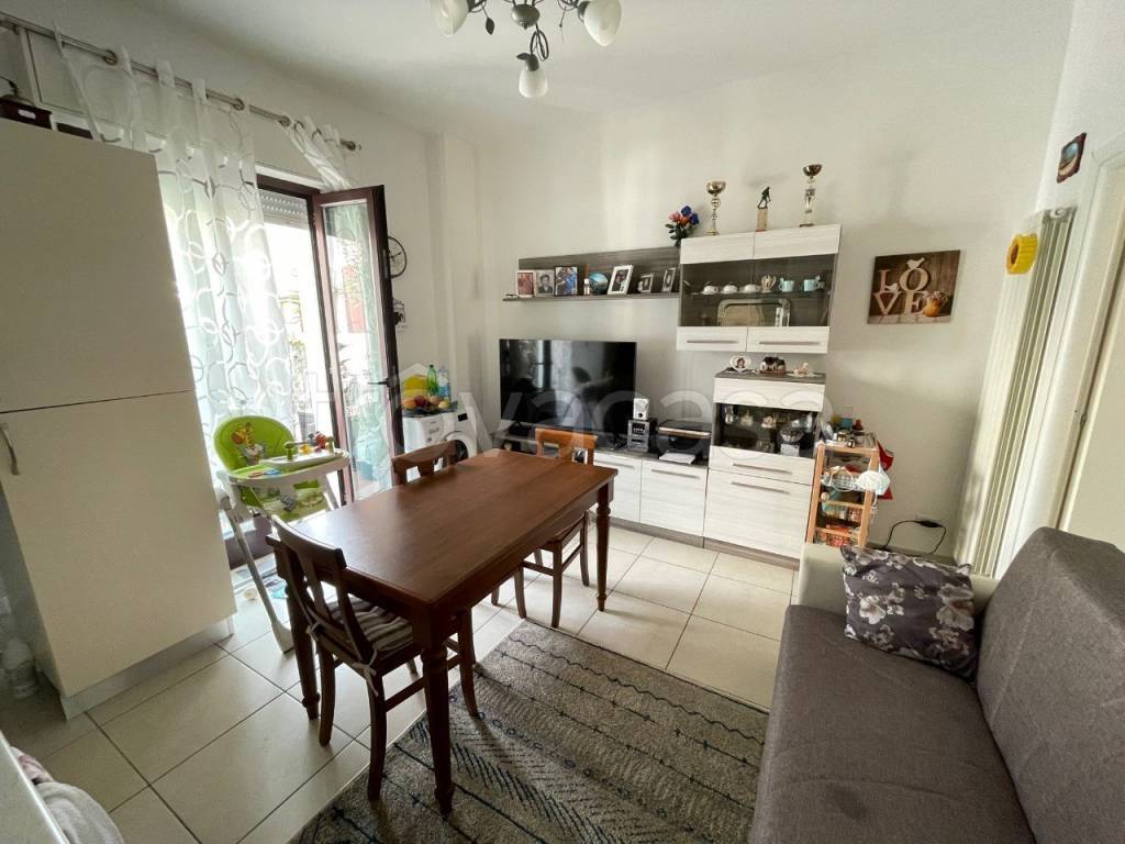 Appartamento in vendita a Pesaro via Gualtiero Grossi