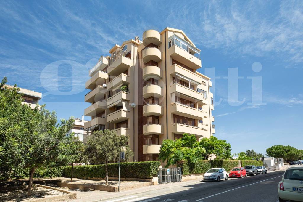 Appartamento in vendita a Cagliari via Argonne