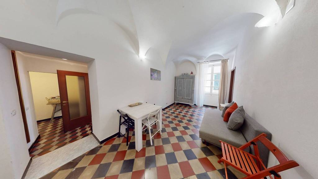 Appartamento in vendita a Finale Ligure via Giovanni Nicotera, 33