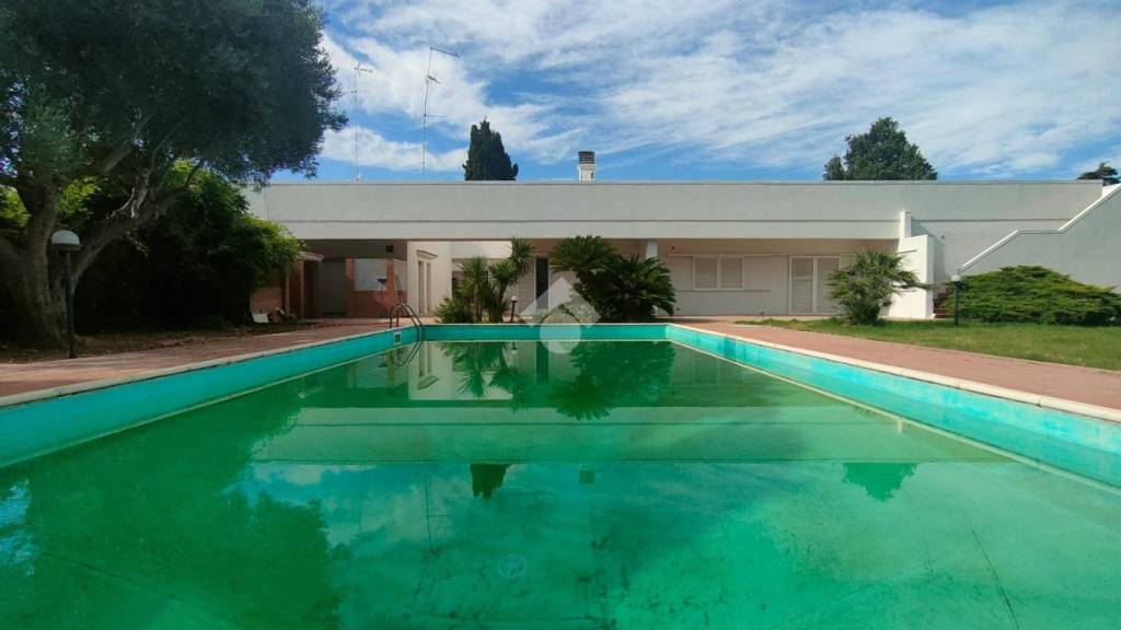 Villa in vendita a Noicattaro poggio delle Ginestre, 11