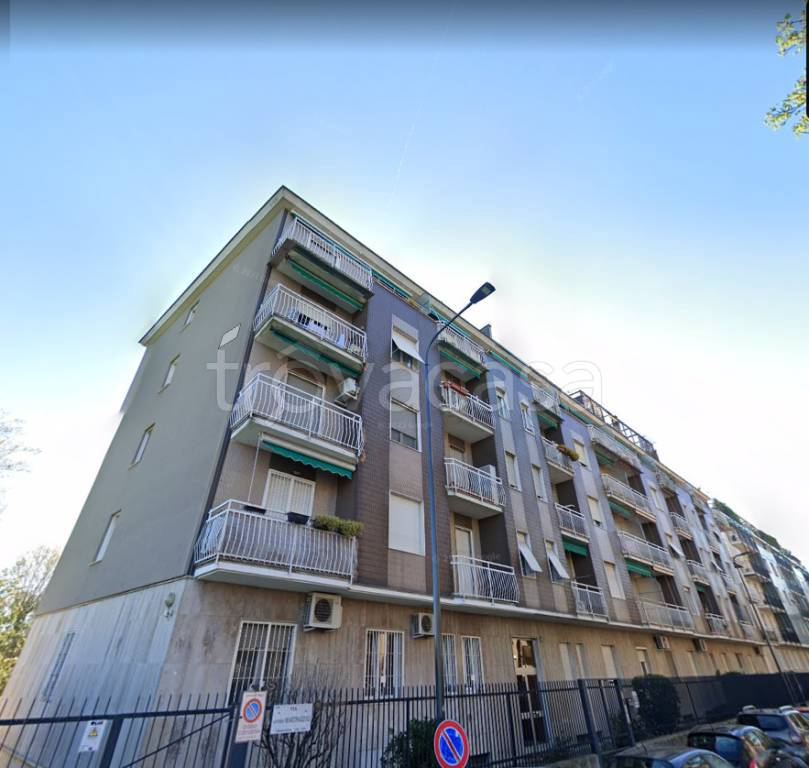 Appartamento in affitto a Milano via Antonio Martinazzoli