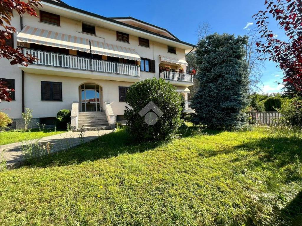 Appartamento in vendita a Castellamonte via XXV Aprile, 28