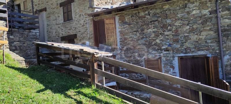 Villa a Schiera in vendita a Montagna in Valtellina carnale