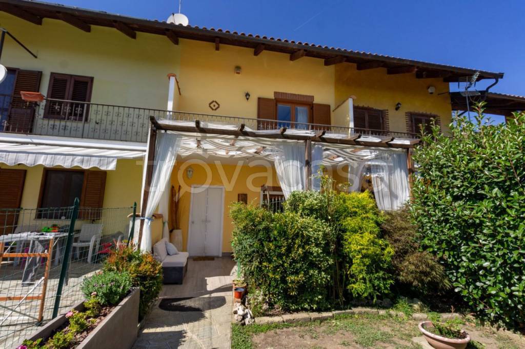 Villa a Schiera in vendita a Bosconero vicolo Rossini, 14