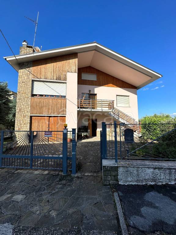 Villa in in vendita da privato a Cupramontana via Giacomo Matteotti, 174