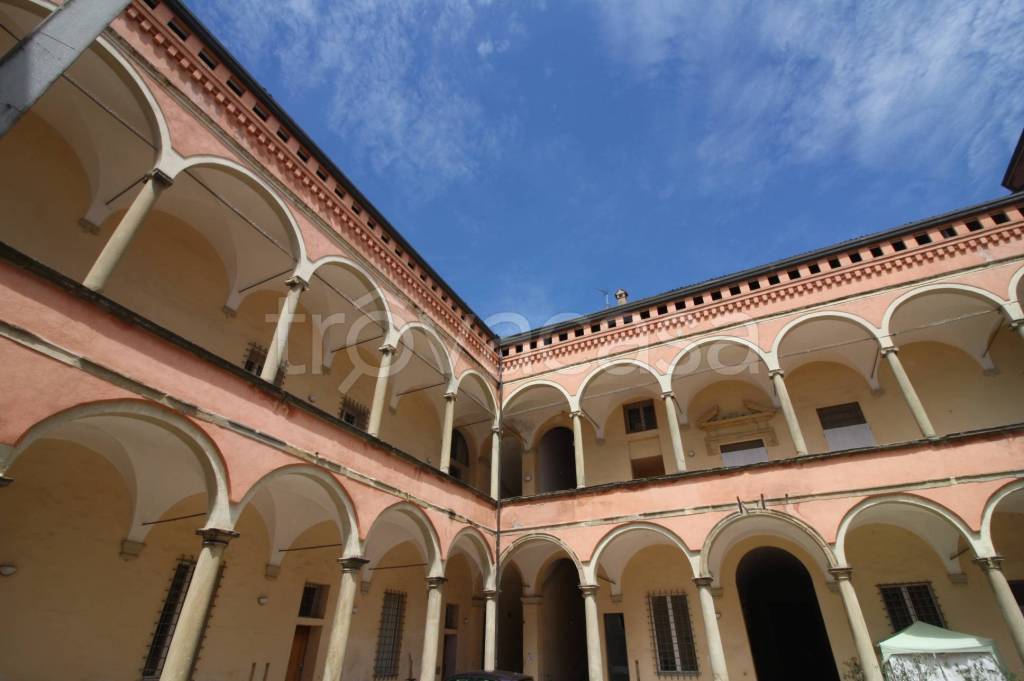 Ufficio in vendita a Castel Bolognese