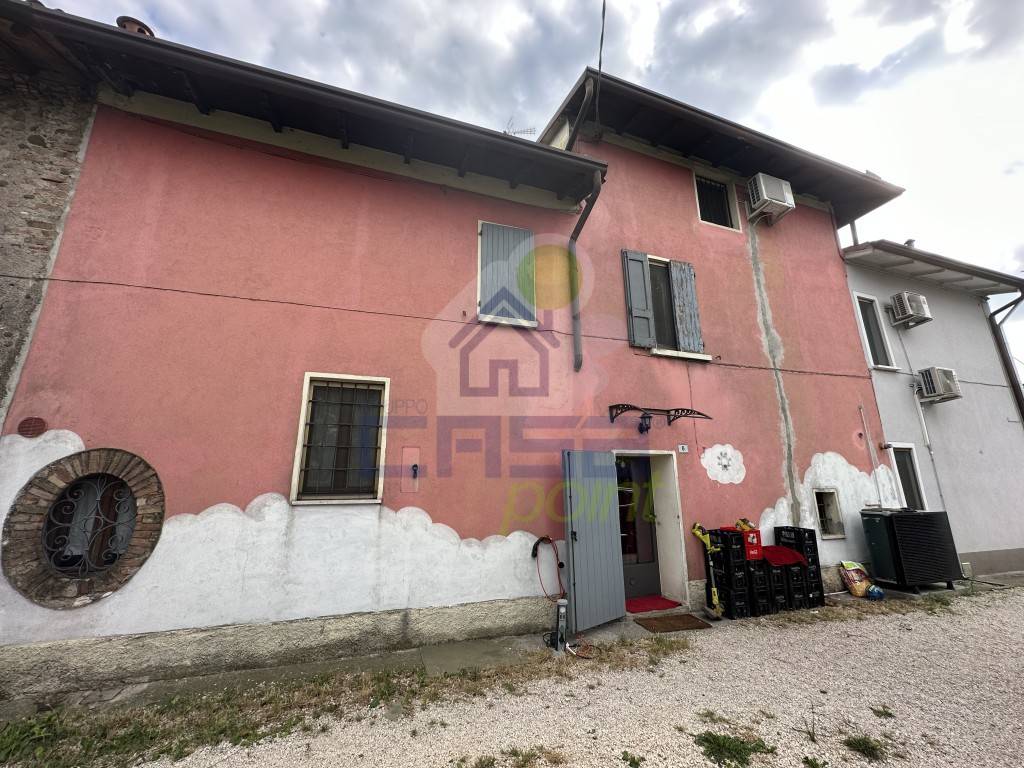 Casa Indipendente in vendita a Montichiari via dugali mattina