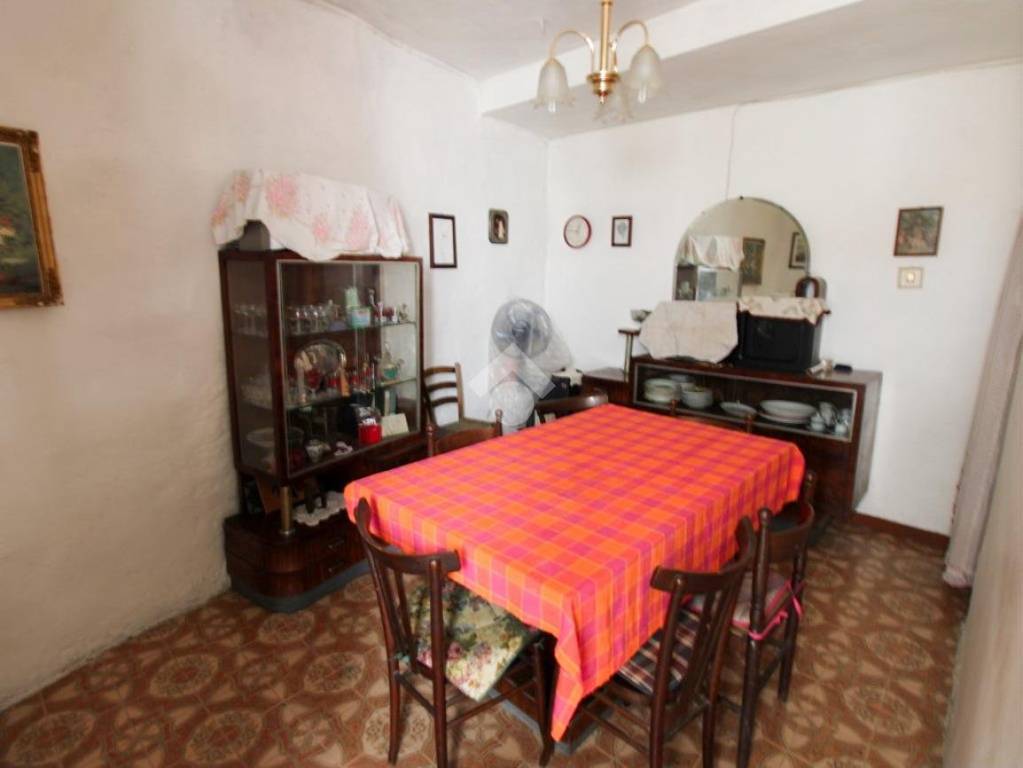 Appartamento in vendita a Poggio Mirteto via Camillo Benso Conte di Cavour, 25