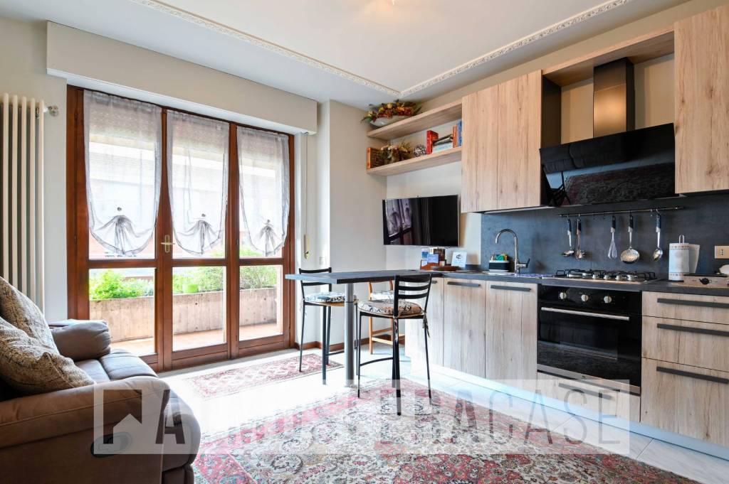 Appartamento in vendita a Bergamo via Monte Cornagera, 19