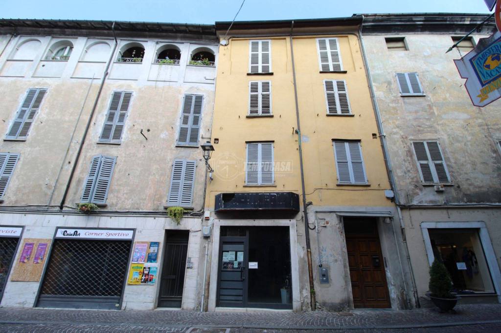 Casa Indipendente in vendita a Mondovì via Giovanni Battista Beccaria 20