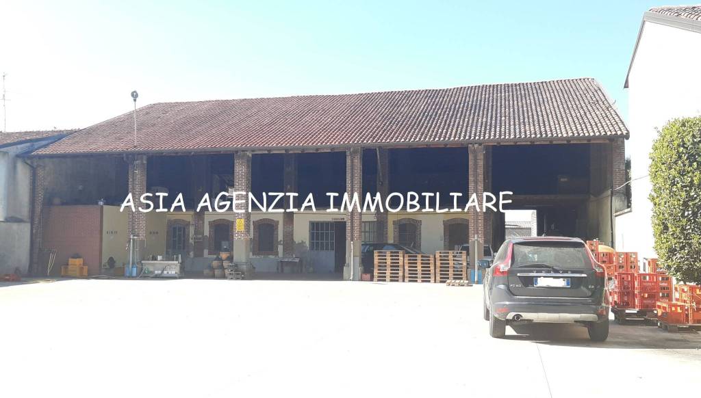 Casale in vendita a Borgo San Giacomo via Don Nicola Petrobelli, 4
