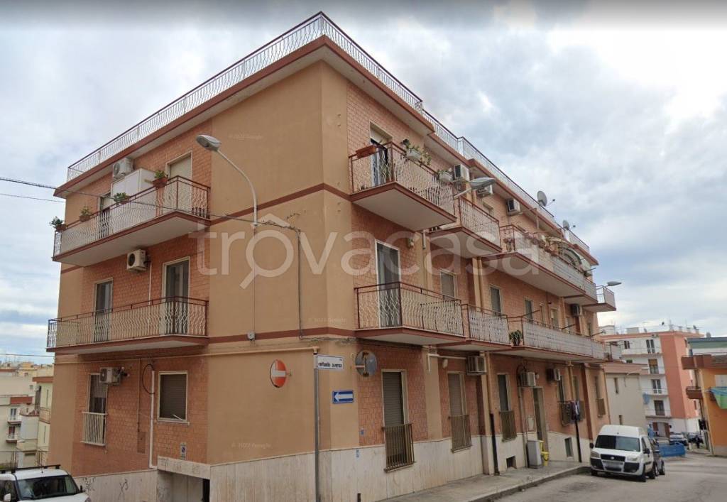 Appartamento in vendita a Manfredonia via Raffaele Aversa, 12