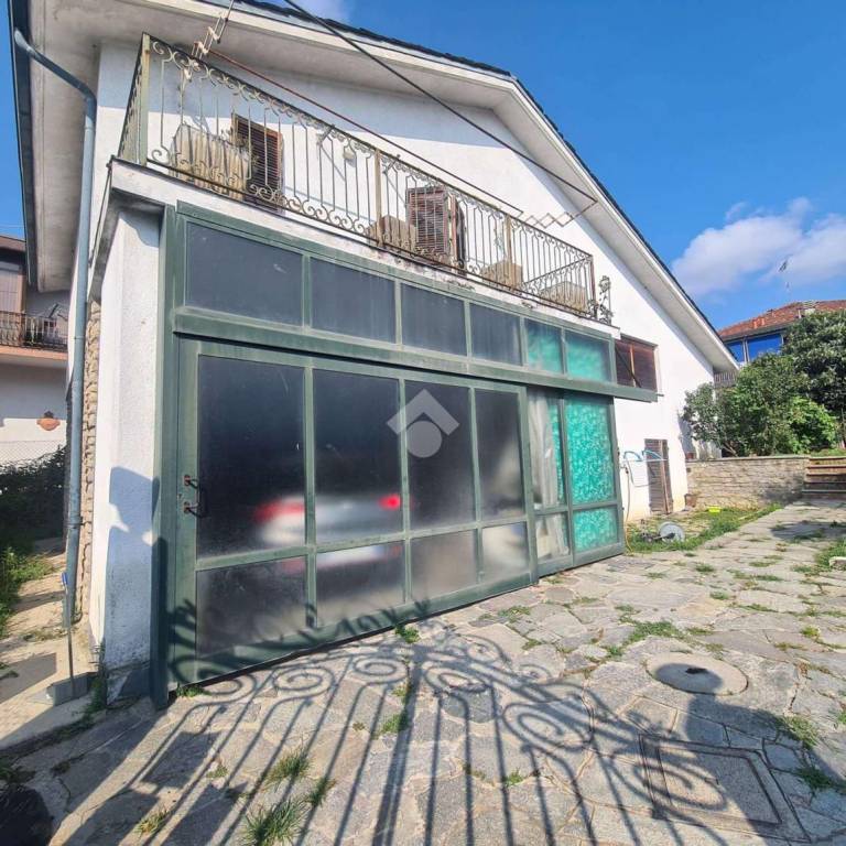 Casa Indipendente in vendita a Castiglione Torinese strada San Benedetto Cottolengo, 6