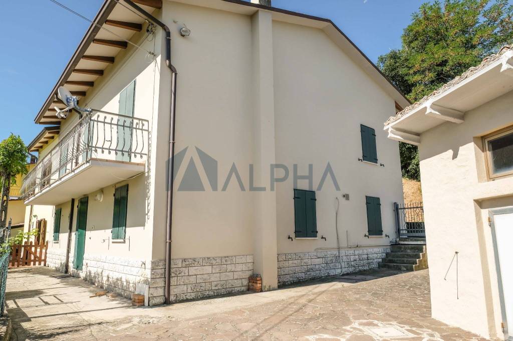 Appartamento in vendita a Sogliano al Rubicone via Rontagnano Biancolino