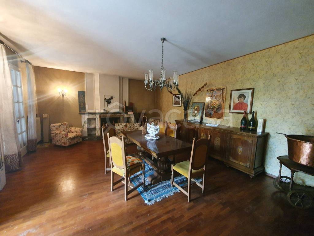 Villa Bifamiliare in vendita a Lugo via de' Brozzi