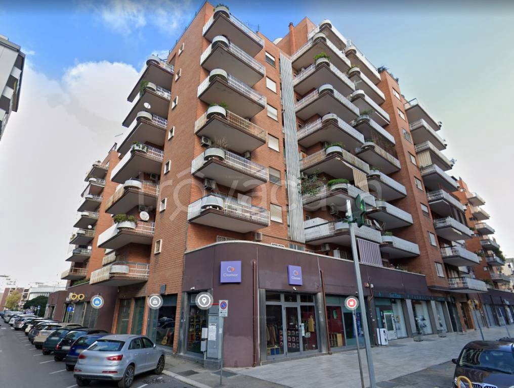 Appartamento in vendita a Taranto via Plinio, 51