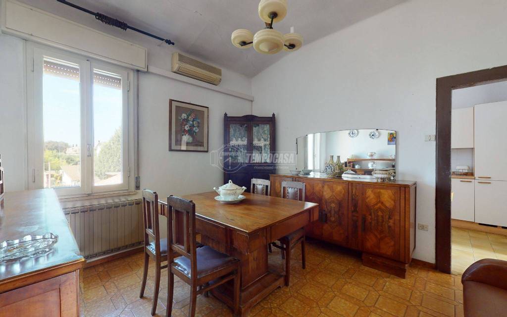 Casa Indipendente in vendita a Ravenna via Chiavica Romea