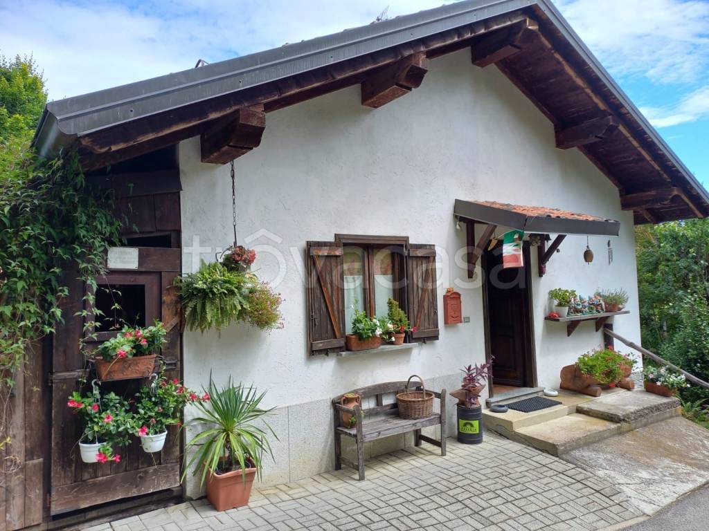 Villa in vendita a Cellio con Breia strada Provinciale Breia