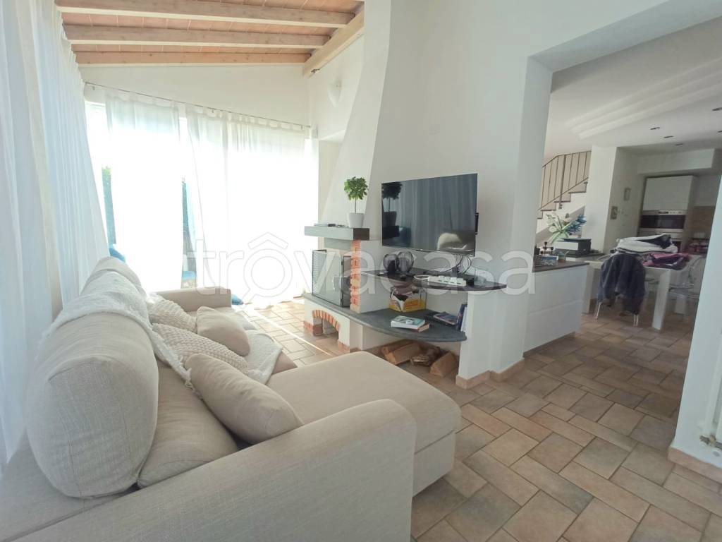 Villa Bifamiliare in vendita a San Giuliano Terme via Peppino Impastato