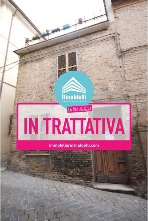 Casa Indipendente in vendita a Civitanova Marche via Guglielmo Oberdan 56