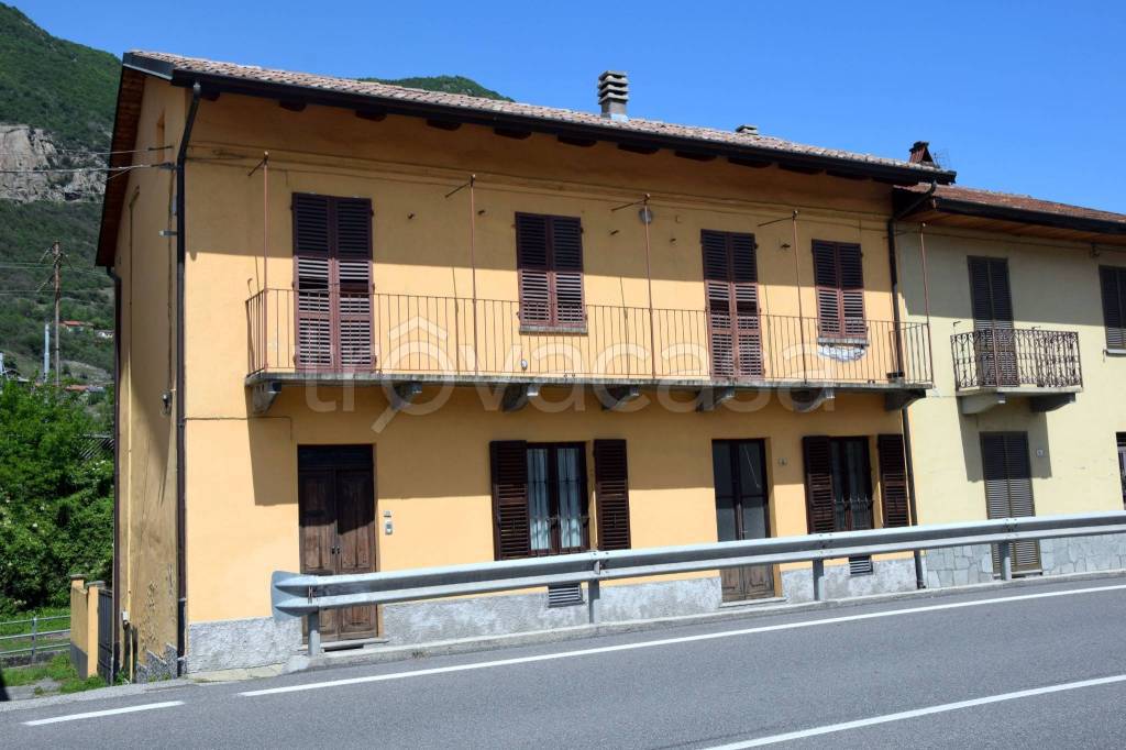 Casa Indipendente in vendita a Borgone Susa via Augusto Abegg