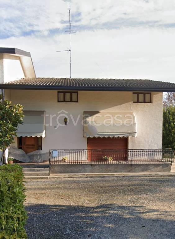 Villa in in vendita da privato a Prata di Pordenone via 4 Novembre